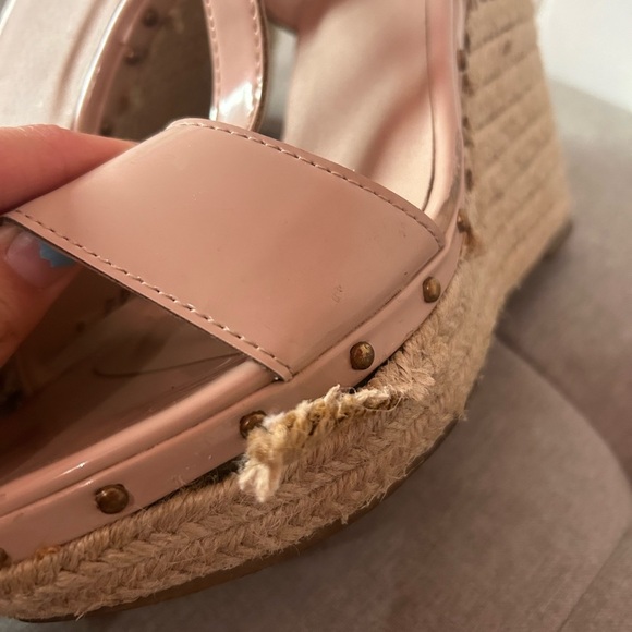 Black rivet women’s size 8 Tan wedge heals - Picture 5 of 11